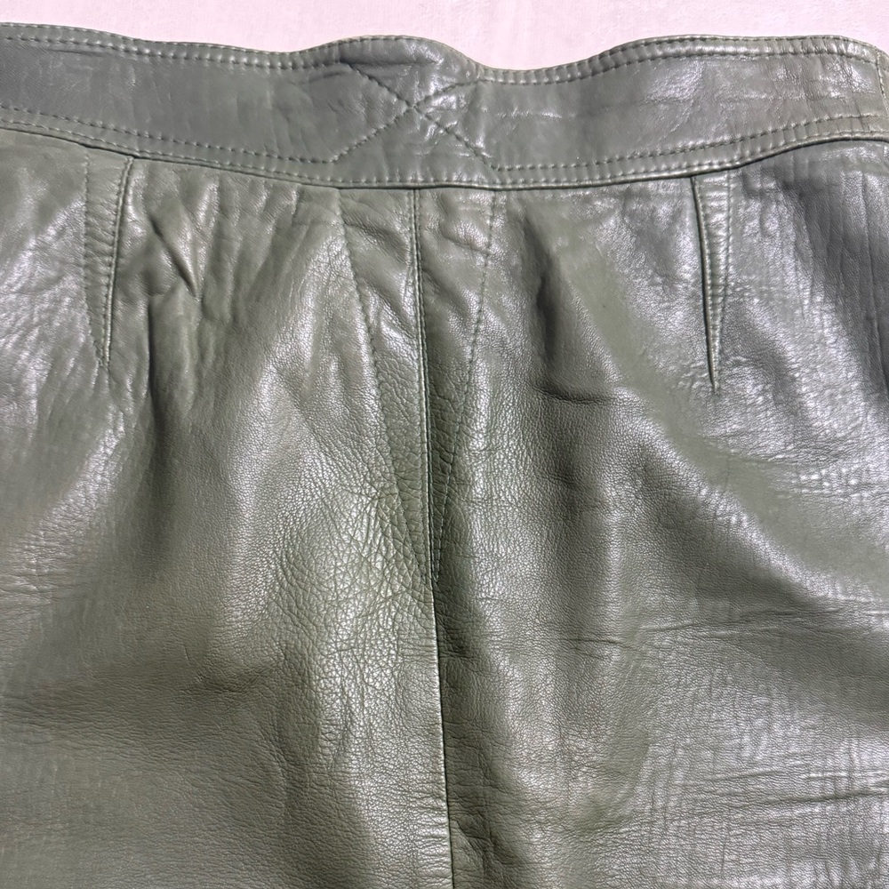 Bagatelle Forest Green Leather Pencil Skirt - Picture 2 of 6